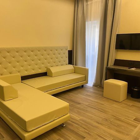 Jr Hotels Bocconi Milano Екстер'єр фото