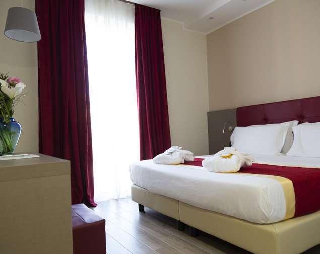 Jr Hotels Bocconi Milano Номер фото