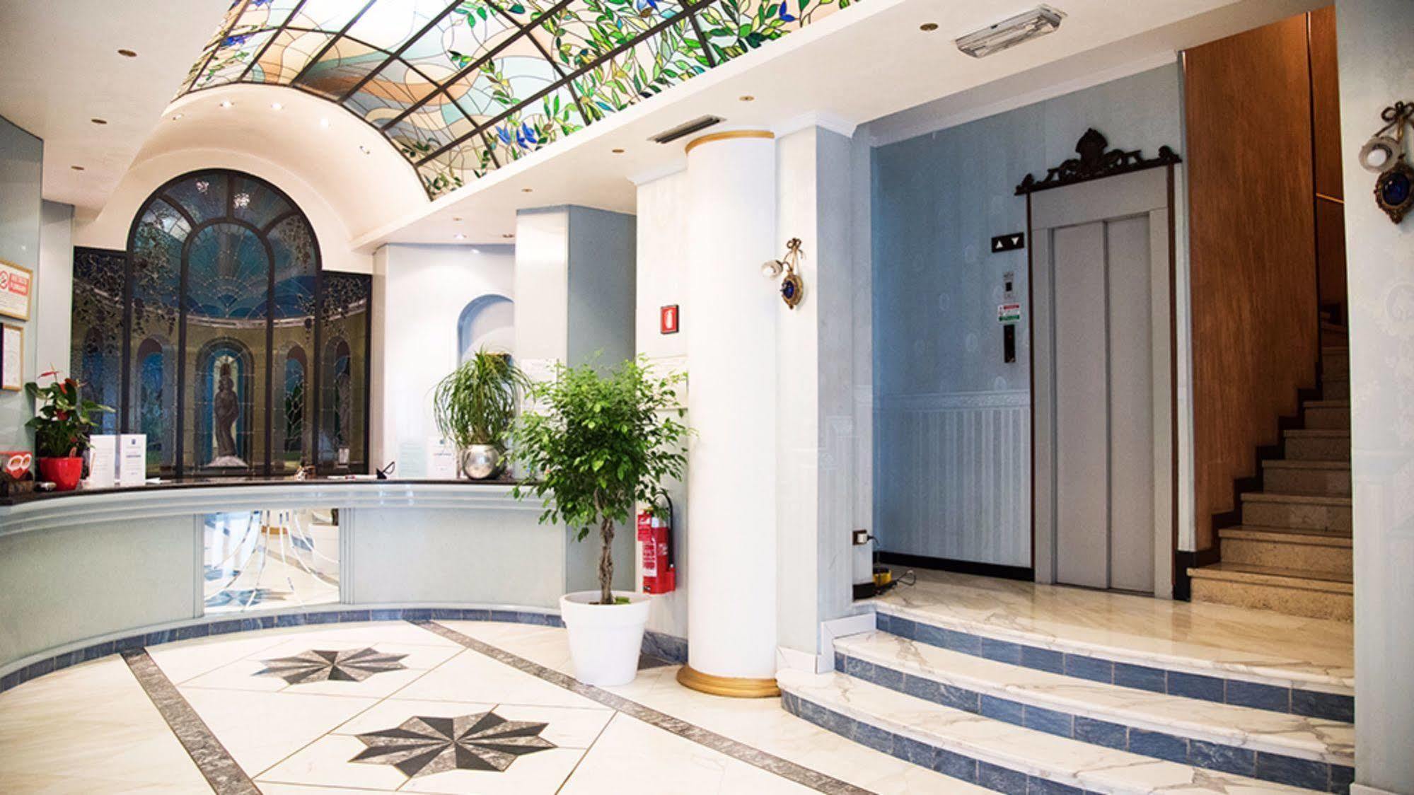 Jr Hotels Bocconi Milano Екстер'єр фото